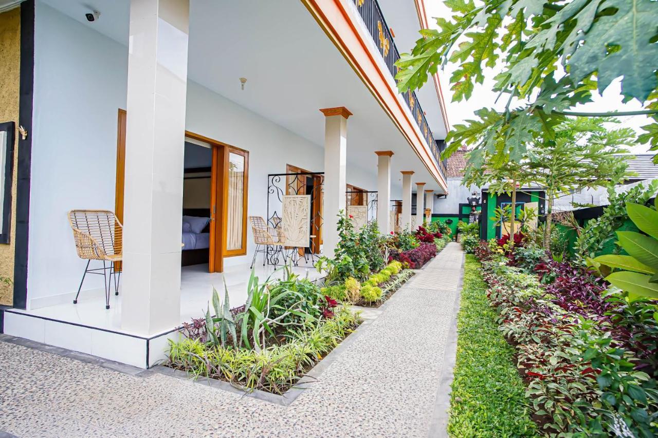 Guest House At Gunung Salak Bali Kerobokan Εξωτερικό φωτογραφία